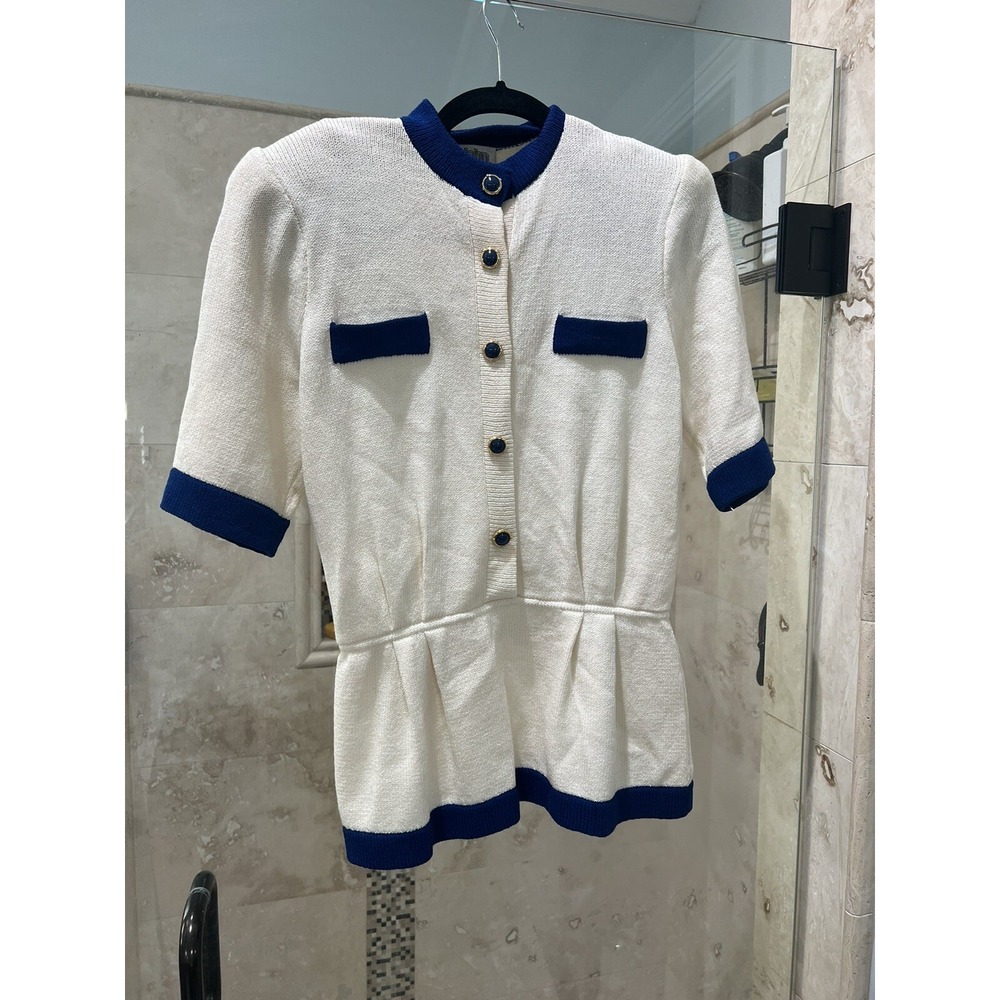 Vintage St. John Marie Gray Wool Peplum Button Pullover Sweater 8 M Ivory Blue